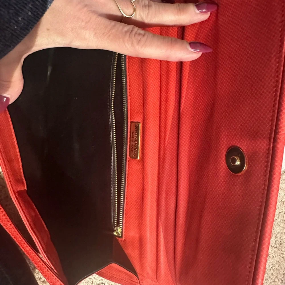 Bottega Veneta Red Crossbody orcClutch
